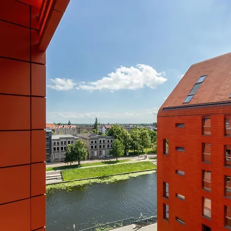 Apartment Stunning 2 Bedroom & Motlawa River View In By Renters Gdansk